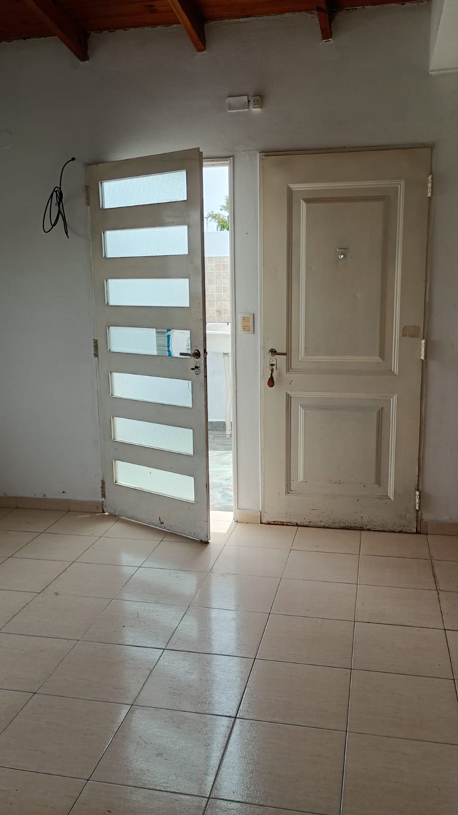 H. CESTINO E/ BOSSINGA E INDEPENDENCIA