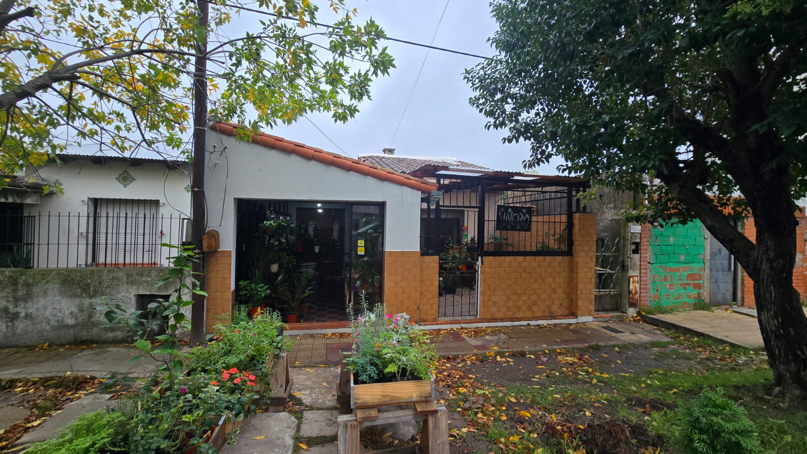 BOSSINGA N°826 E/ URUGUAY Y CONTARELLI